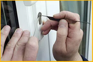 Phoenix Locksmith Services Phoenix, AZ 602-687-4403 Phoenix Locksmith Services Phoenix, AZ 602-687-4403 - 20-Emergency-Locksmith
